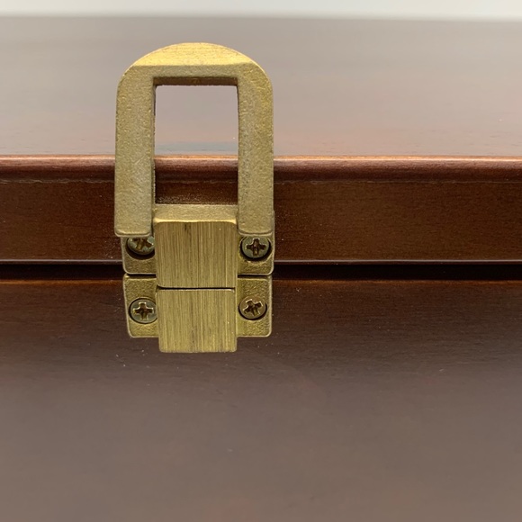 TEA CHEST VTG CHERRY WOOD DOVETAILED TEA CHEST - Picture 5 of 14